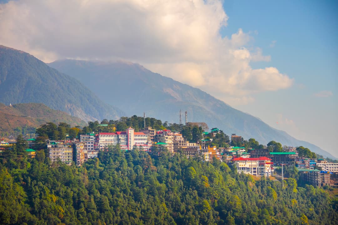hotels to stay in mcleodganj hill station